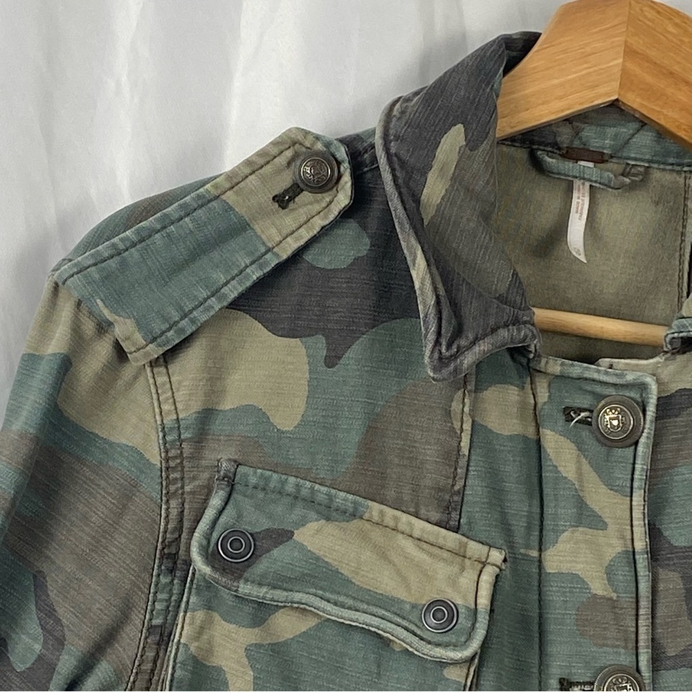 Free People Women’s Camouflage Military Style Utility Jacket Size XS - Picture 9 of 16